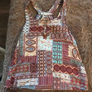 🐩 Patterned tank top